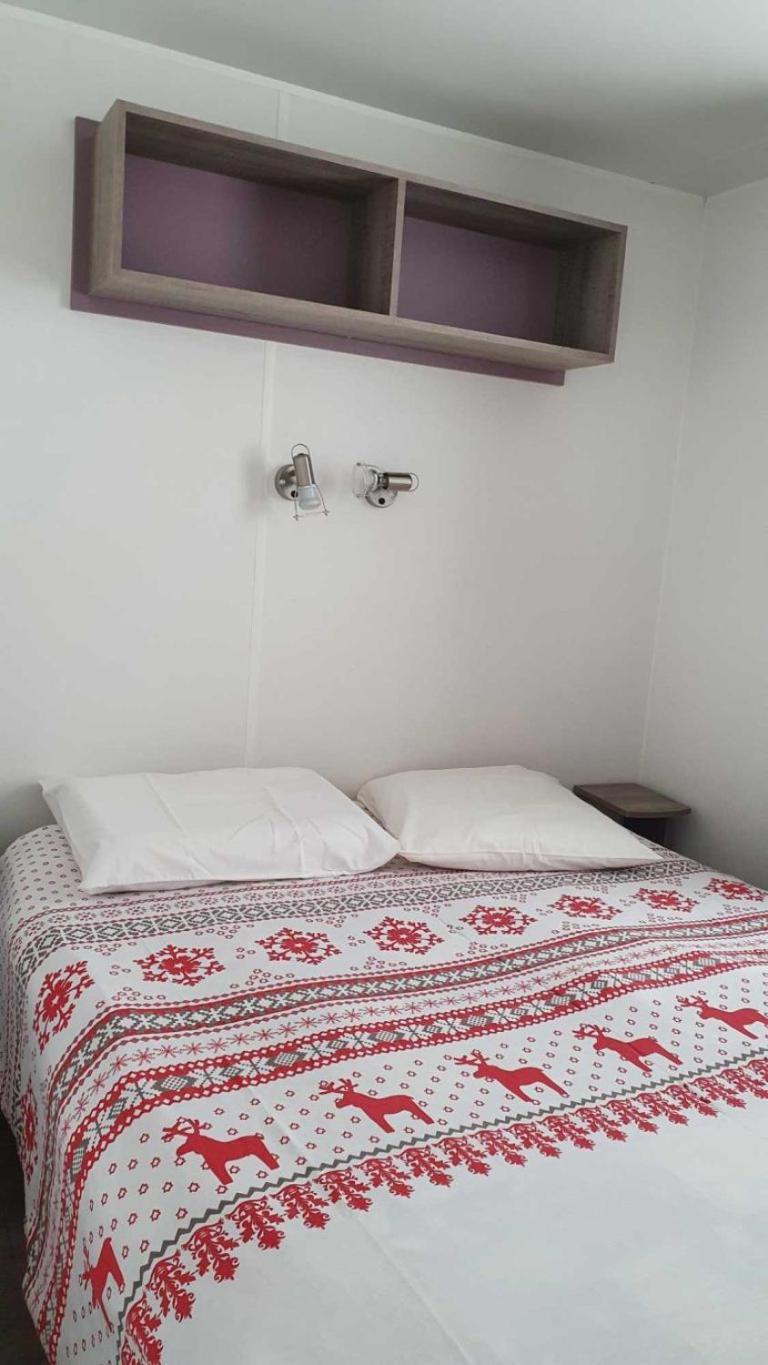 Camping L'Enclave Mobil-Home Estavar Ngoại thất bức ảnh