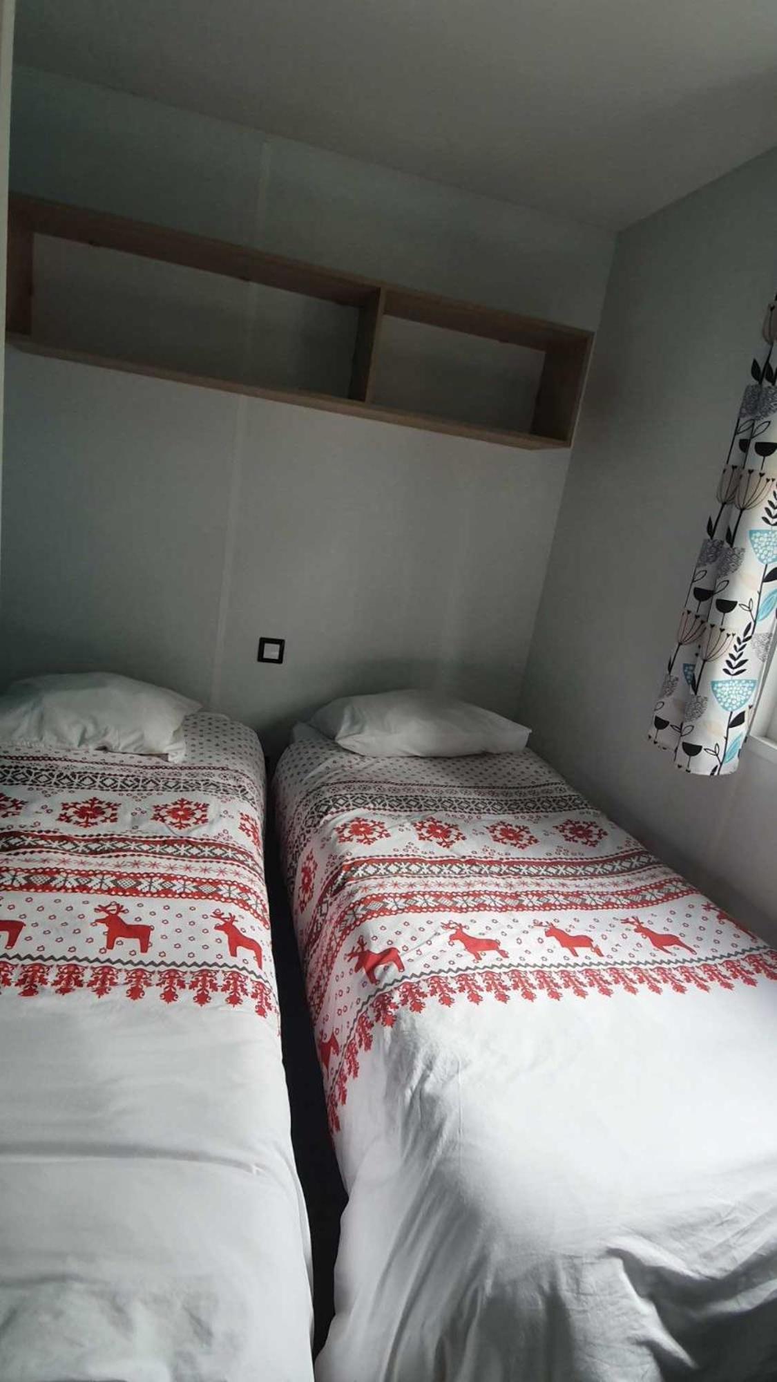 Camping L'Enclave Mobil-Home Estavar Ngoại thất bức ảnh
