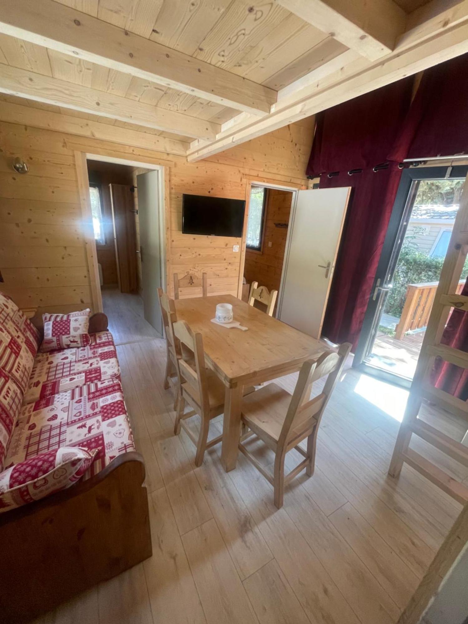 Camping L'Enclave Mobil-Home Estavar Ngoại thất bức ảnh