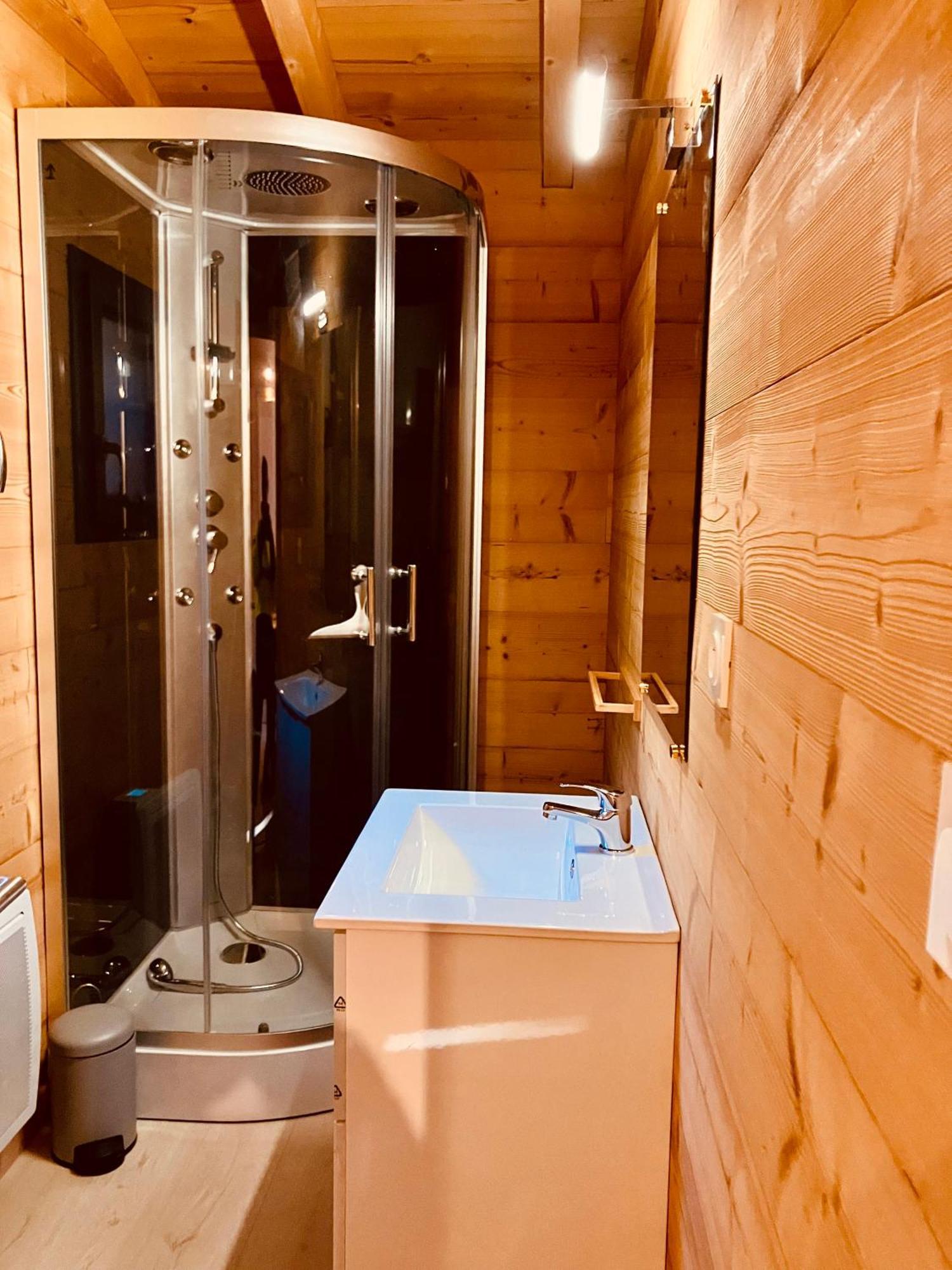 Camping L'Enclave Mobil-Home Estavar Ngoại thất bức ảnh